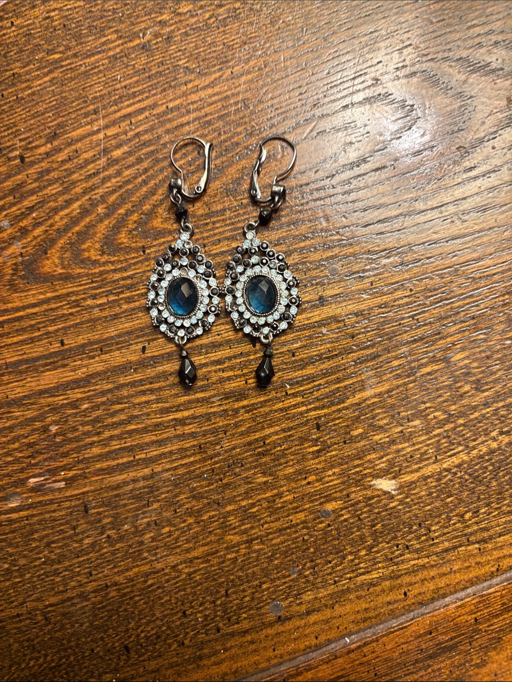 Vintage-Inspired Blue Crystal Drop Earrings with Black Teardrops